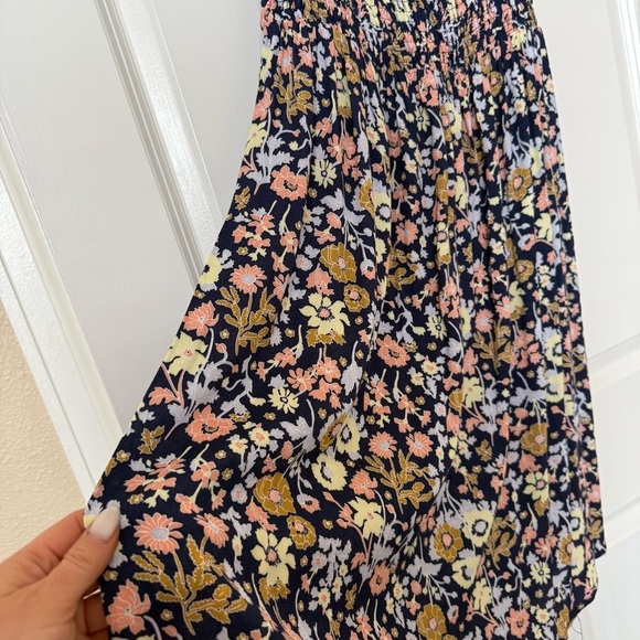 ModCloth Keyhole knee length Floral dress Size Large - Picture 5 of 13